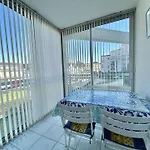 Pt100-002 - Les Marines De La Baie, - Et Commerce A Proximite, Apartmán